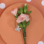 carnation-boutonniere-prom-wedding-02.jpg (16 KB)